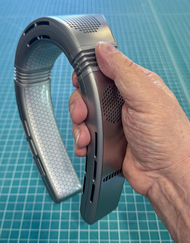 TORRAS COOLiFY Cyber Fold AI Neck Air Conditioner Review: Your Personal AC for Surviving Summer Heat 15 TORRAS COOLiFY Cyber Fold AI Neck Air Conditioner