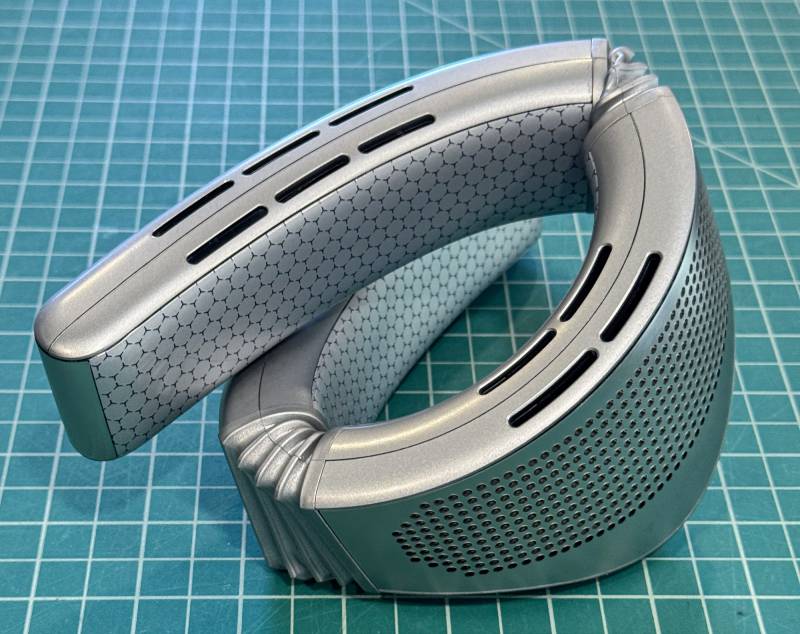 TORRAS COOLiFY Cyber Fold AI Neck Air Conditioner Review: Your Personal AC for Surviving Summer Heat 11 TORRAS COOLiFY Cyber Fold AI Neck Air Conditioner