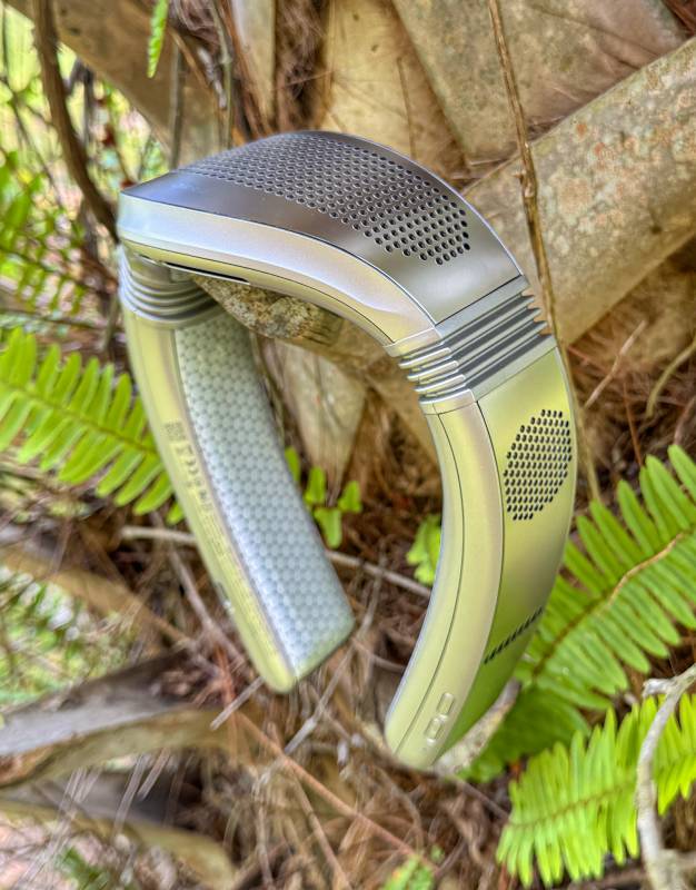 TORRAS COOLiFY Cyber Fold AI Neck Air Conditioner Review: Your Personal AC for Surviving Summer Heat 2 TORRAS COOLiFY Cyber Fold AI Neck Air Conditioner