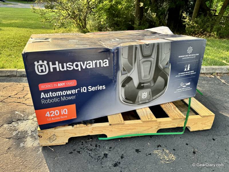 Husqvarna Automower 420 iQ Review: The Safe Bet in Robotic Mowing 1 Husqvarna Automower 420 iQ box