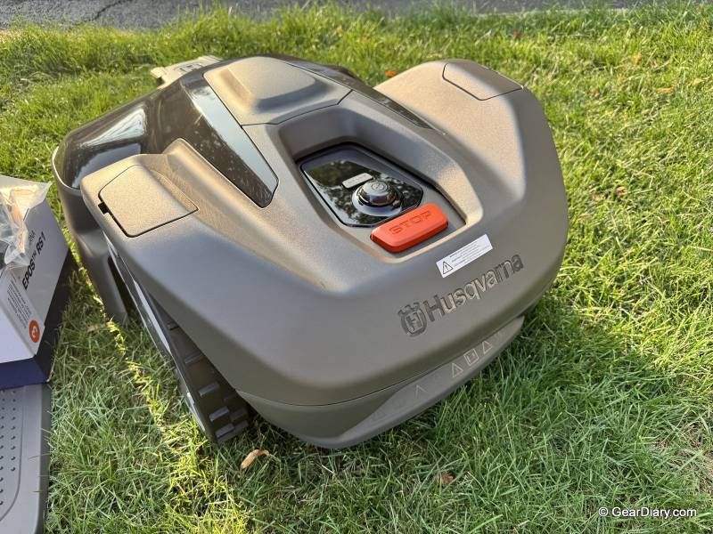 Husqvarna Automower 420 iQ Review: The Safe Bet in Robotic Mowing 5 Husqvarna Automower 420 iQ Review: The Safe Bet in Robotic Mowing
