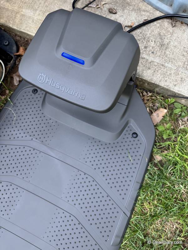 Husqvarna Automower 420 iQ Review: The Safe Bet in Robotic Mowing 7 Husqvarna Automower 420 iQ charging dock