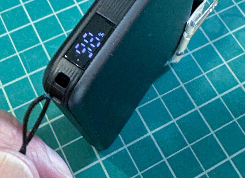 INIU SnapGo Air 10000mAh 25-Watt Wireless Charger Review: No More Excuses for a Dead iPhone 5 INIU SnapGo Air 10000mAh 25-watt wireless charger