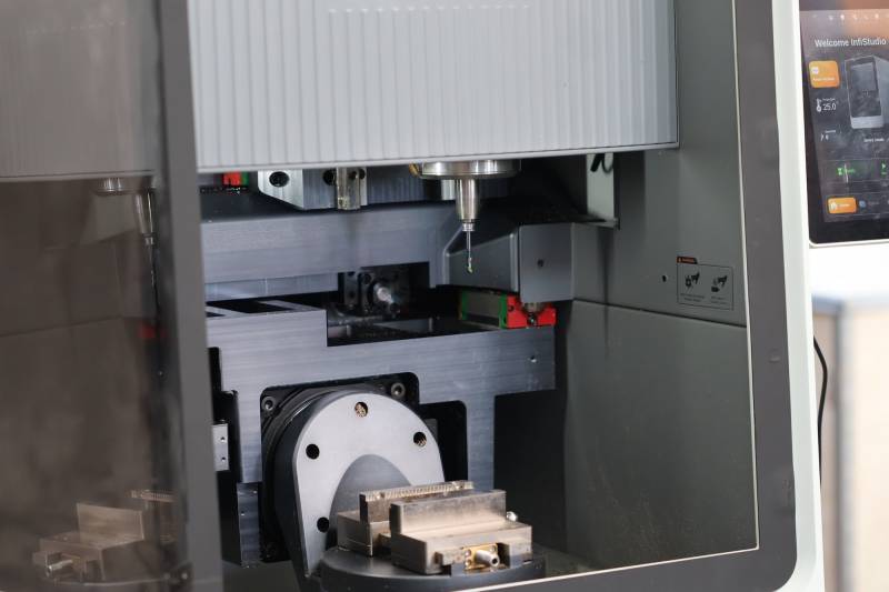 The InfiMaker K1 Makes 5-Axis CNC Machining Look Almost Too Easy, and It's Launching Soon on Kickstarter 9 InfiMaker K1