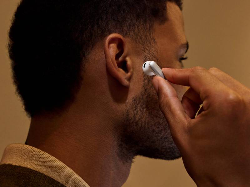 Plaud One Explorer Addition Puts an AI Assistant in Your Ears, but It Wants to Do More Than Take Notes 3 Plaud One Explorer Edition