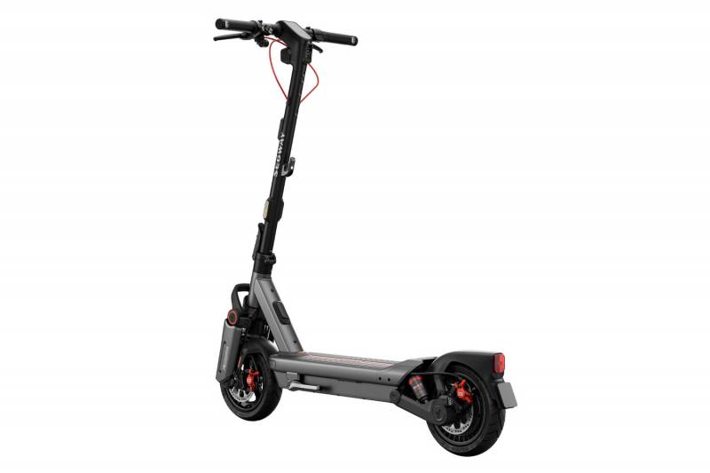 Segway MAX G3 Plus Adds More Range, Better Brakes, and a $350 Pre-Order Discount 14 Segway MAX G3 Plus