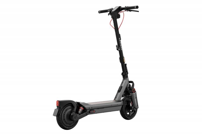 Segway MAX G3 Plus Adds More Range, Better Brakes, and a $350 Pre-Order Discount 12 Segway MAX G3 Plus