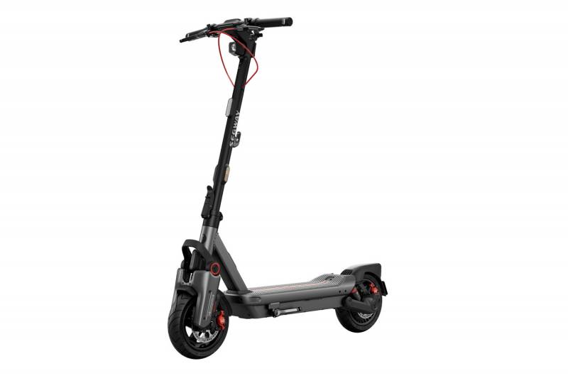 Segway MAX G3 Plus Adds More Range, Better Brakes, and a $350 Pre-Order Discount 9 Segway MAX G3 Plus