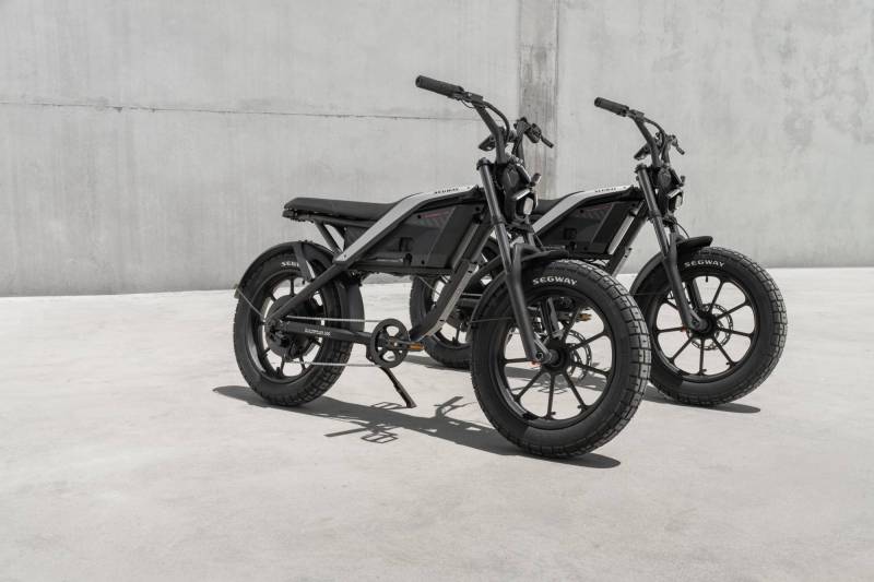 The Segway Xyber Air Lightens Up the Moto-Style E-Bike for Everyday Riding 1 Segway Xyber Air