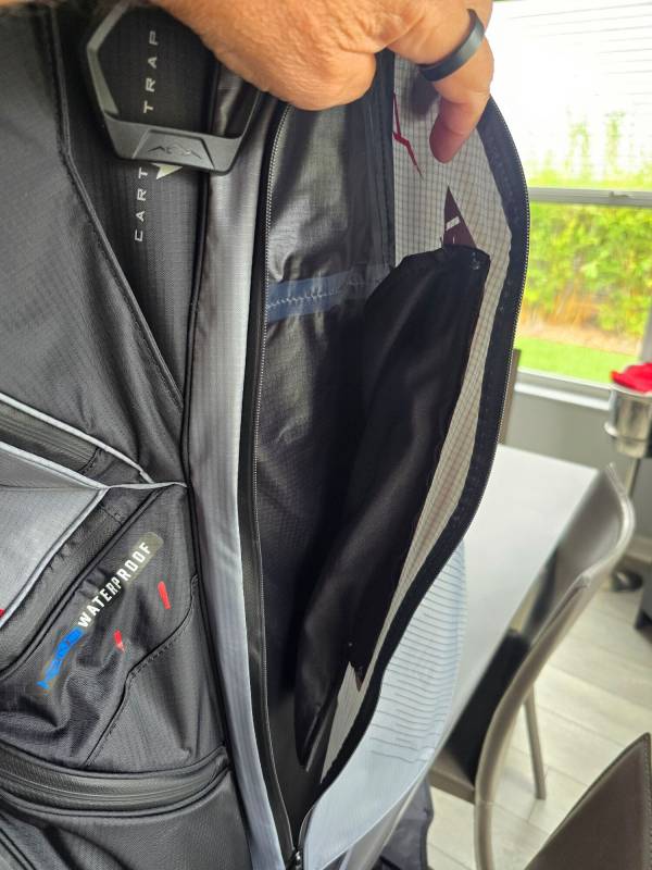 Sun Mountain H2NO C130 Waterproof Cart Golf Bag Review: Rainproof Performance with One Maddening Flaw 12 Sun Mountain H2NO C130 Waterproof Cart Golf Bag