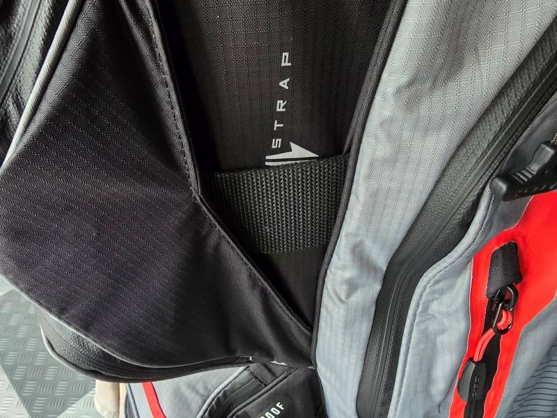 Sun Mountain H2NO C130 Waterproof Cart Golf Bag Review: Rainproof Performance with One Maddening Flaw 16 Sun Mountain H2NO C130 Waterproof Cart Golf Bag