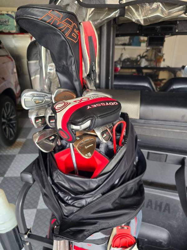 Sun Mountain H2NO C130 Waterproof Cart Golf Bag Review: Rainproof Performance with One Maddening Flaw 18 Sun Mountain H2NO C130 Waterproof Cart Golf Bag