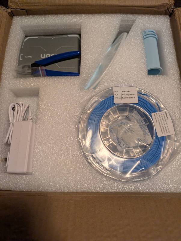 Ugee Funbox 3D Printer Review: This Is an Incredible Small 3D Printer Designed Specifically for Kids 8 items included in the Ugee Funbox 3D printer box