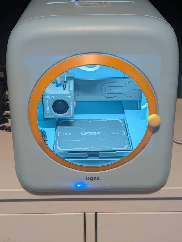 Ugee Funbox 3D Printer Review: This Is an Incredible Small 3D Printer Designed Specifically for Kids 1 Ugee Funbox 3D printer