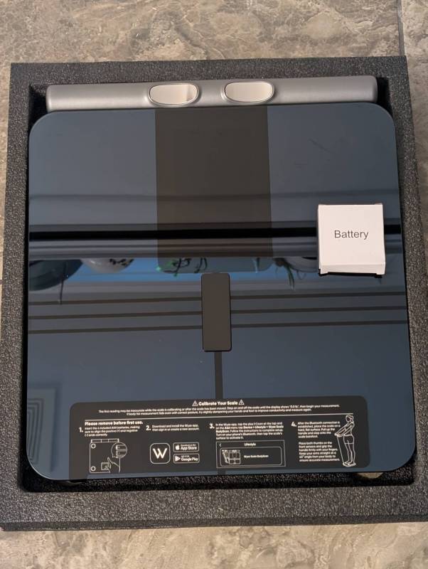 Wyze Scale BodyScan Review: Tracking Health Data Made Easy 2 Wyze Scale BodyScan in box
