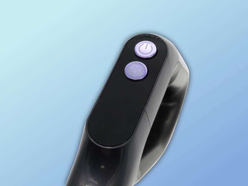 Ultenic AC1 TriFlex Review: Sticky Messes, Pet Hair, and Grime Don’t Stand Much of a Chance 3 Ultenic AC1 TriFlex buttons