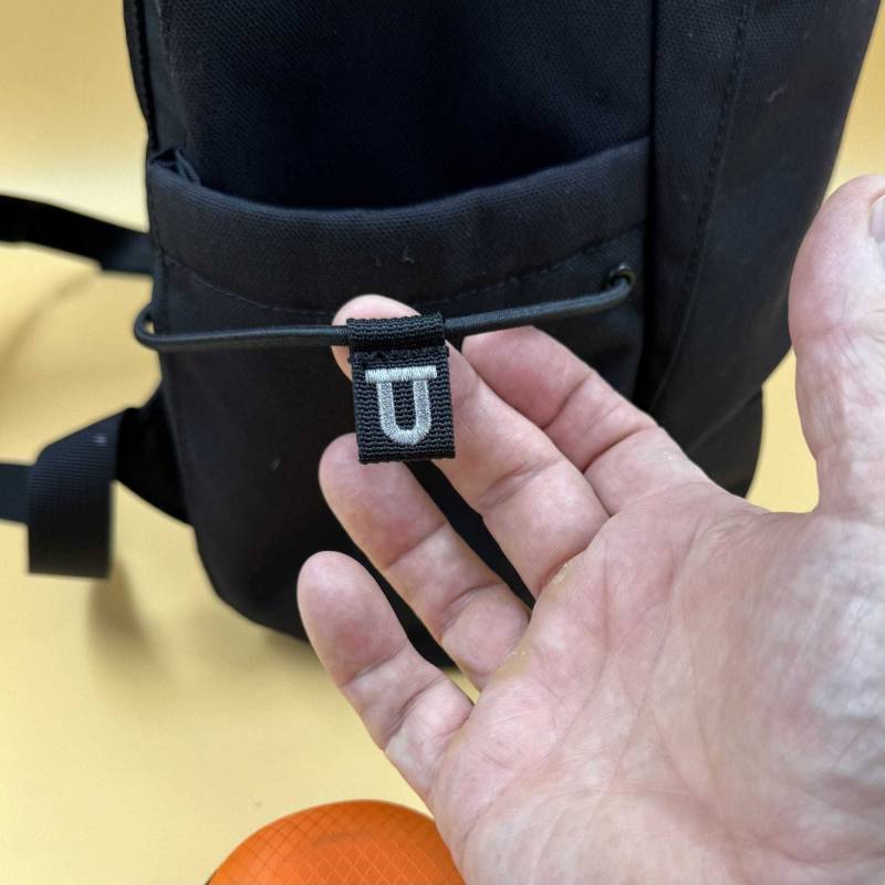 Chrome Industries Recruit 22L Pack Review: A Tough, Nimble Day Tripper That's Easy to Live With! 5 Chrome Industries Recruit 22L Pack