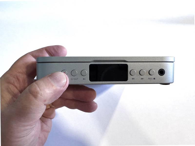 Fosi Audio Merak CD Player Review: Perfection in a Small Package 11 Holding the Fosi Audio Merak CD player