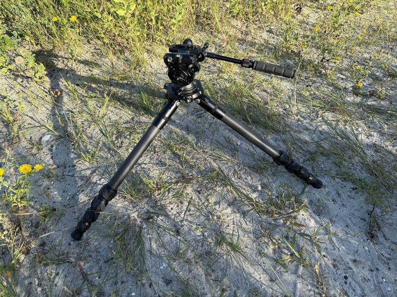 3 Legged Thing Jason Tripod & AirHed Cine CC Fluid Head Review: More Height, Less Weight, Nearly 3X the Payload 12 3 Legged Thing Jason Tripod with the optional AirHed Cine CC Fluid Head