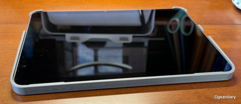 Inateck AceTouch Ultralight iPad Keyboard Case Review: Turn Your iPad into a Laptop Without the Bulk 9 Inateck AceTouch Ultralight iPad Keyboard Case