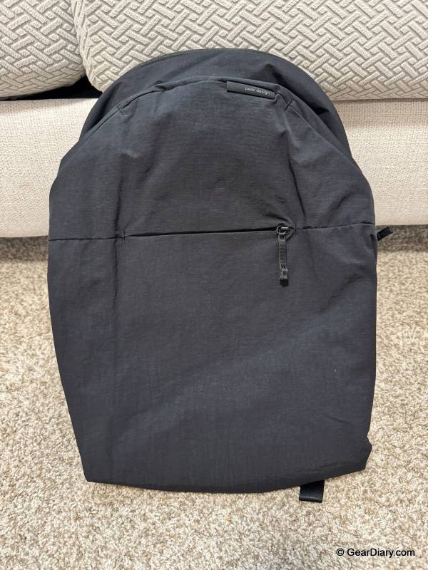 Peak Design City Backpack 22L, Everyday Billfold Wallet, and Beacon Finder Card Review: A Lighter, Sleeker Take on the Daily Carry 1 Peak Design City Backpack 22L