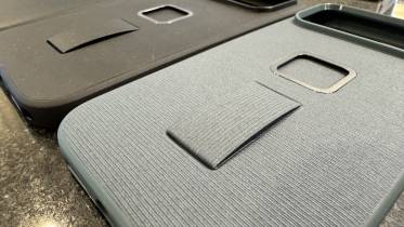 Peak Design Everyday Case for iPhone Review: Three Finishes, One Excellent Everyday Carry