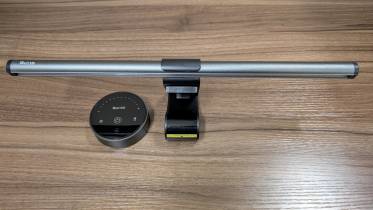 Quntis Monitor Light Bar Glow (HY214) Review: A $50 Monitor Light Bar That Brightens Your Desk Without the Glare