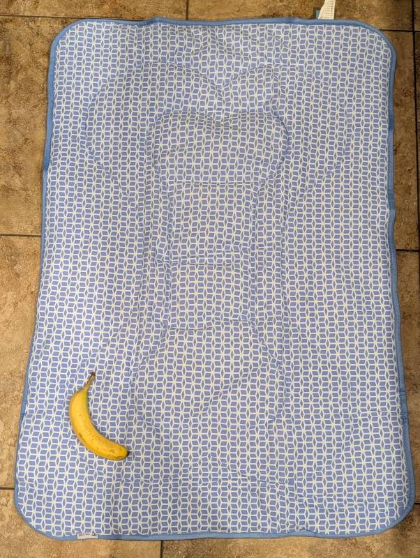 Rywell Arc-Chill 3.0 Dog Cooling Mat Review 4 Rywell Arc-Chill 3.0 Dog Cooling Mat unfolded and flat