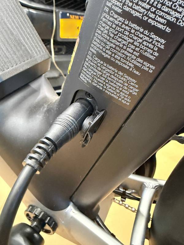 Segway Myon E-bike Review: High-Tech Features That'll Make Your Car Jealous 11 Charging the Segway Myon