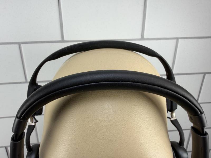 Shokz OpenMeet2 Bone Conduction Headset Review: The Open-Ear Work Headset Just Got Smarter, Sleeker, and More Comfortable 19 Shokz OpenMeet Bone Conduction Headset compared to the Shokz OpenMeet2 Bone Conduction Headset