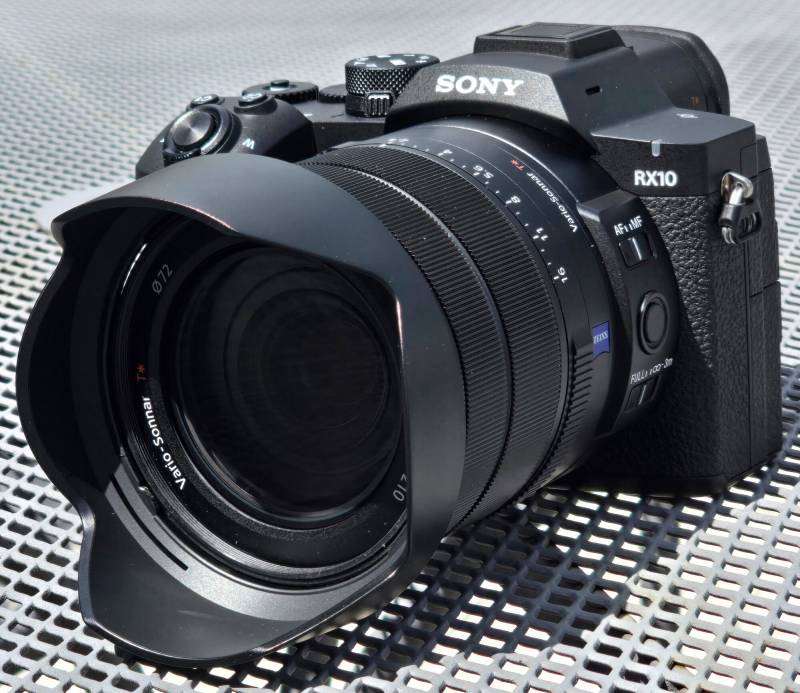 Sony RX10V 25x High Zoom Digital Camera Review: The Ultimate Travel Camera Finally Gets an Update 8 Sony RX10V 25x High Zoom Camera