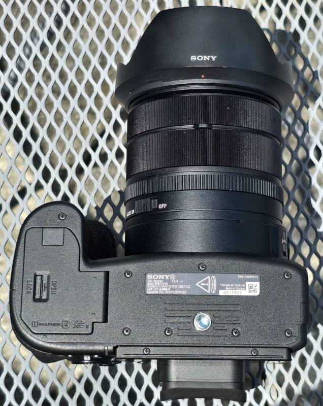 Sony RX10V 25x High Zoom Digital Camera Review: The Ultimate Travel Camera Finally Gets an Update 17 Sony RX10V 25x High Zoom Camera