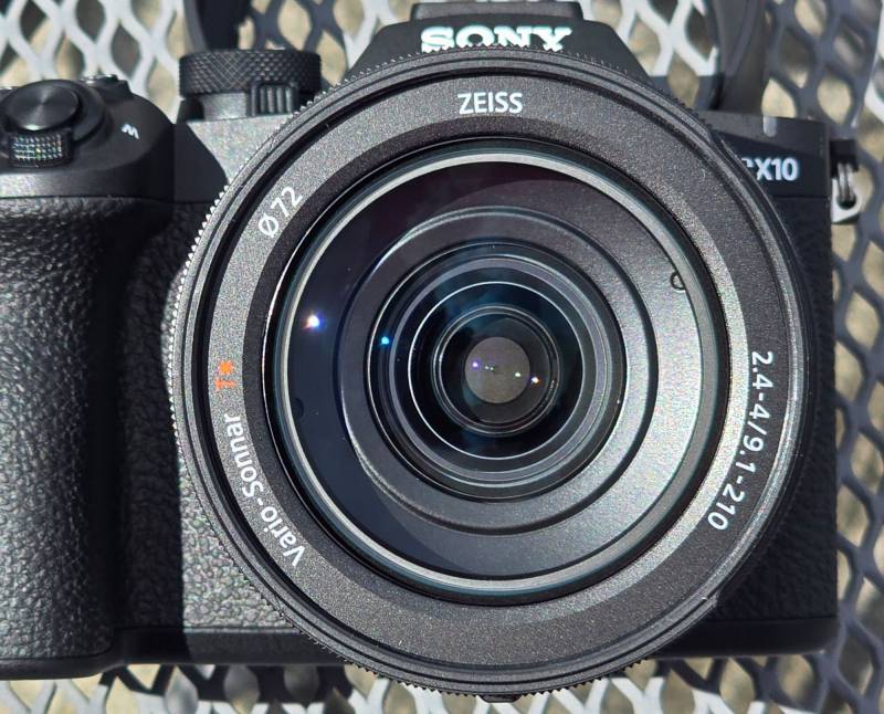 Sony RX10V 25x High Zoom Digital Camera Review: The Ultimate Travel Camera Finally Gets an Update 19 Sony RX10V 25x High Zoom Camera