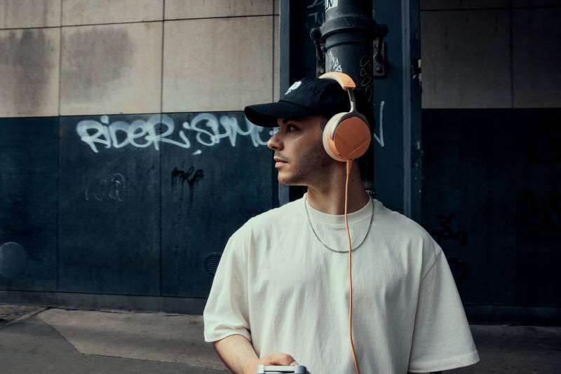 The Beyerdynamic AVENTHO Y Makes a Powerful Case for 1 Headphone to Do It All 2 beyerdynamic AVENTHO Y