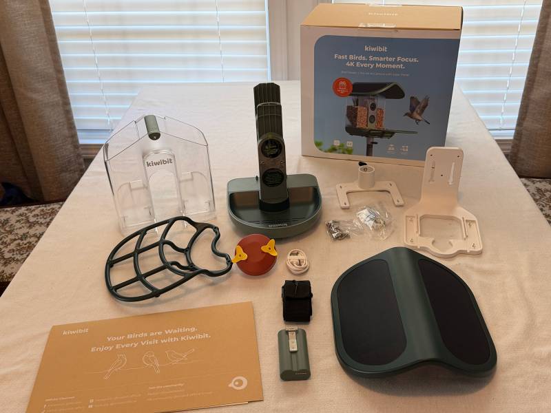 Kiwibit Bird Feeder 2 Pro 4K AI Camera with Solar Panel Review: Smart Enough to Know Who's Stopping by for Breakfast 2 Kiwibit Bird Feed 2 Pro