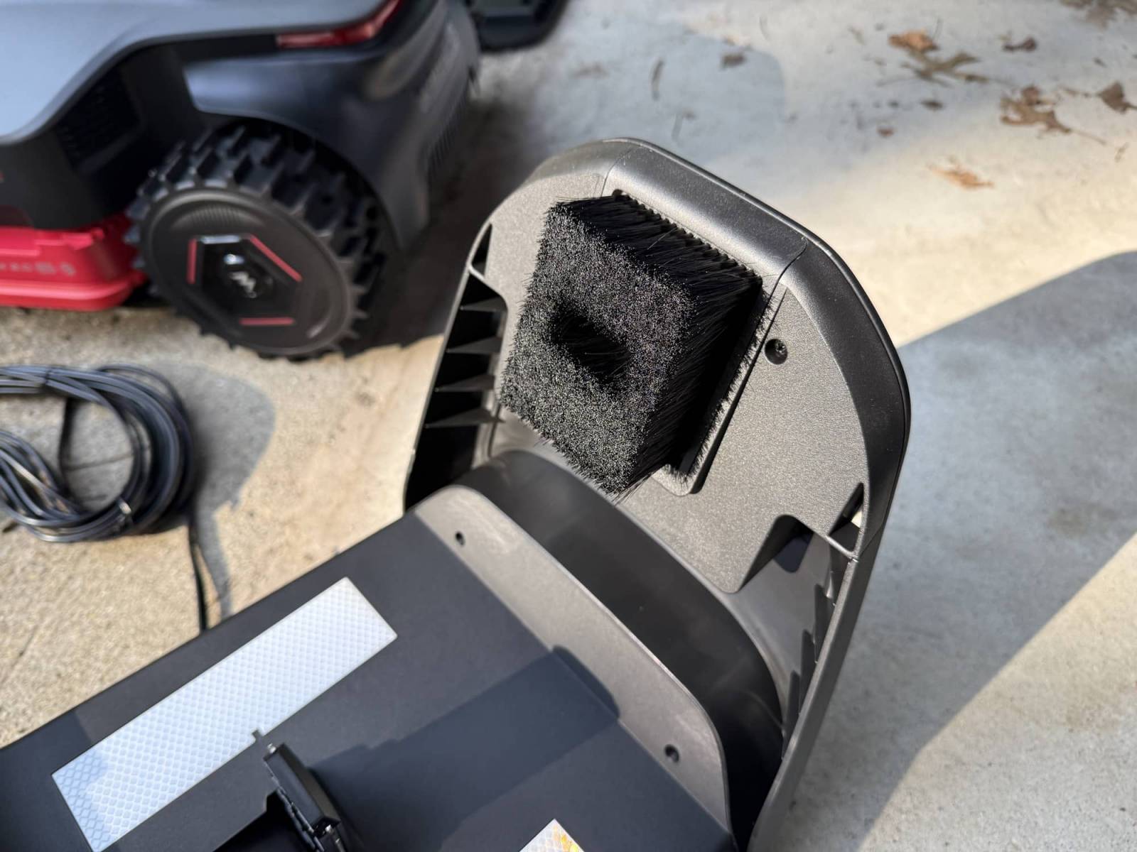 MOVA LiDAX Ultra 2000 AWD Robotic Lawn Mower Review 16 MOVA LiDAX Ultra 2000 sensor brush installed in dock