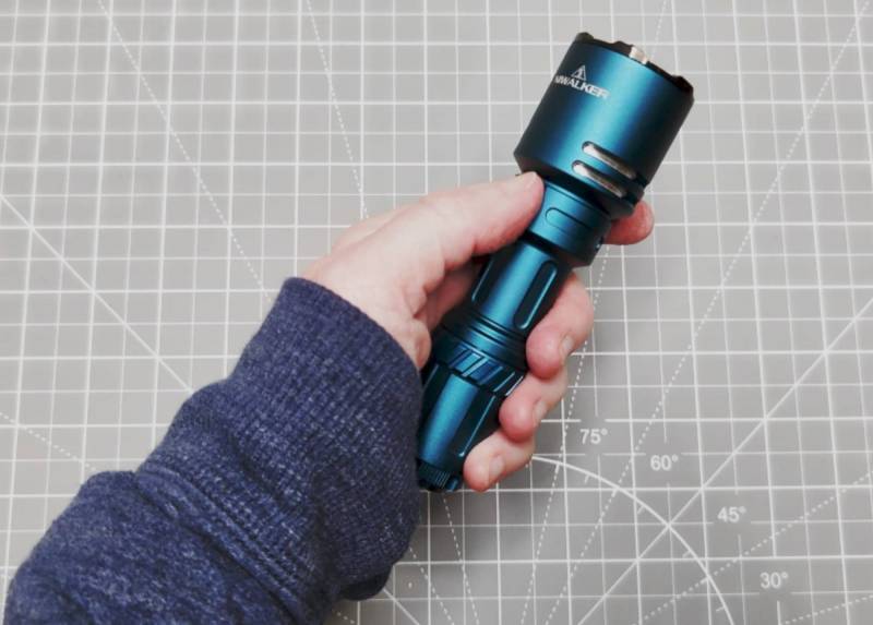 NiWalker N50S Flashlight in hand