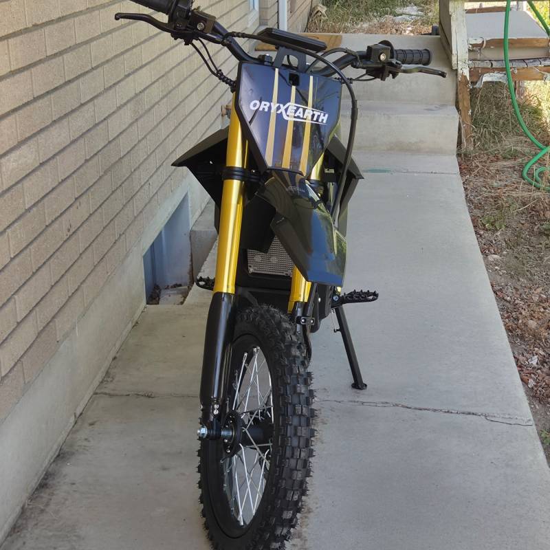 Oryxearth VRME1000-5 Lightweight Off-Road Electric Dirt Bike Review: A Great Starter Dirt Bike for Teens or Teen-Sized Adults 4 Oryxearth VRME1000-5 Lightweight Off-Road Electric Dirt Bike