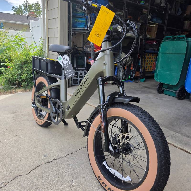Velotric GoMad Compact Cargo Ebike Review: If a Luxury Compact SUV Were a Bike 5 Velotric GoMad Compact Cargo Ebike
