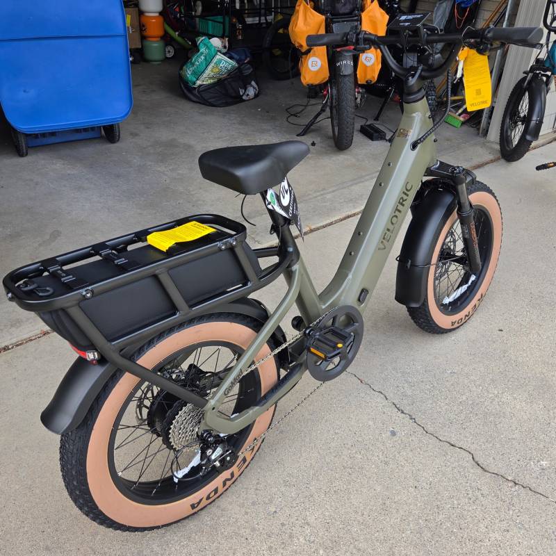 Velotric GoMad Compact Cargo Ebike Review: If a Luxury Compact SUV Were a Bike 6 Velotric GoMad Compact Cargo Ebike