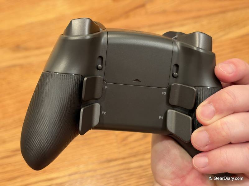 SteelSeries Aeon Pro Review: The Hot-Swappable Battery Controller That Never Stops Playing 5 Back side of the SteelSeries Aeon Pro