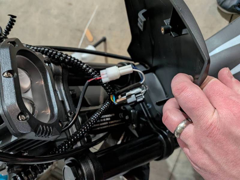 Yozma IN 10 Pro Electric Dirt Bike Review: This Dirt Bike Is Too Fun and Sadly Not Street Legal, So Keep It to the Trails! 9 Yozma IN 10 Pro Electric Dirt Bike