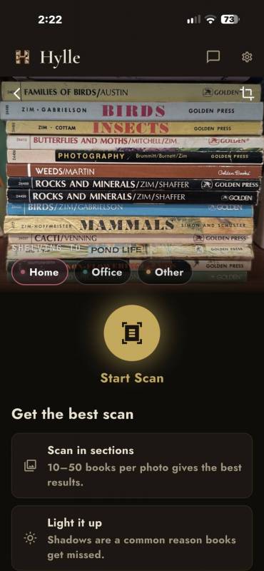 Hylle Review: Catalog Your Bookshelf by Photo With This AI Book Scanner App 8 Hylle scan