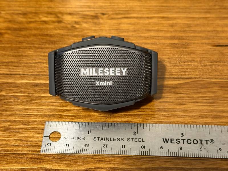 Mileseey GripSound Xmini/GripSense SmartAudio System Review: Tiny Speaker, Tough Build, and Surprisingly Powerful Noise Cancellation 4 Mileseey GripSound Xmini next to a metal ruler